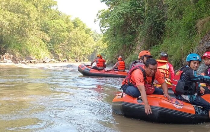 sungai cimanuk fokusjabar.id