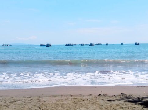 pantai batu karas pangandaran@fokusjabar.id