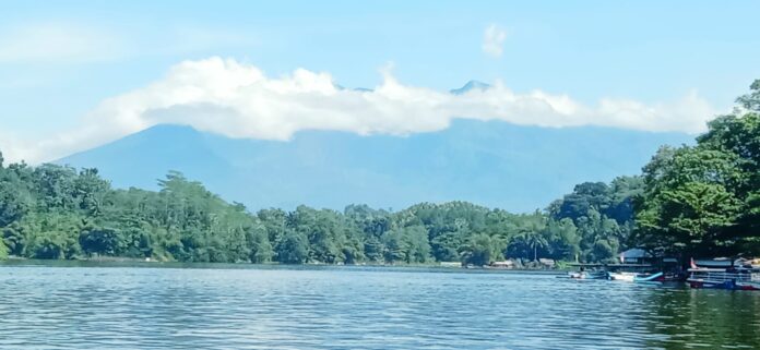 Pesona indah situ gede kota tasikmalaya@fokusjabar.id