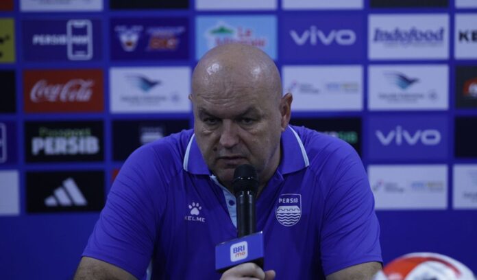 Bojan Hodak Persib fokusjaar.id