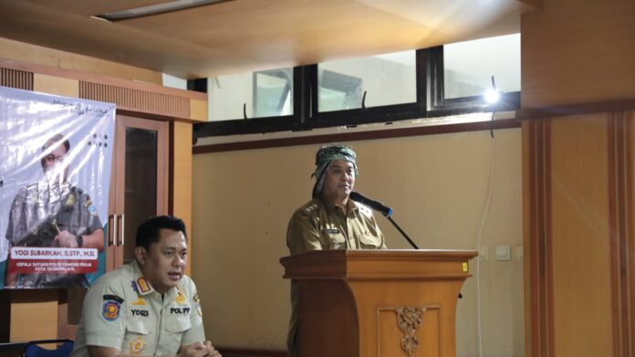 Wakil Wali Kota Tasikmalaya Rd. Diky Candranegara dalam melalui Forum Perangkat Daerah yang digelar di Aula Satpol PP Tasikmalaya, FOKUSJabar.id