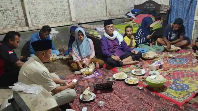 Ramadan Penuh Makna, Bupati Ciamis Buka Puasa di Rumah Warga (Istimewa) CIAMIS, FOKUSJabar.id