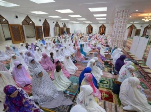 Rakaat Shalat Tarawih fokusjabar.id