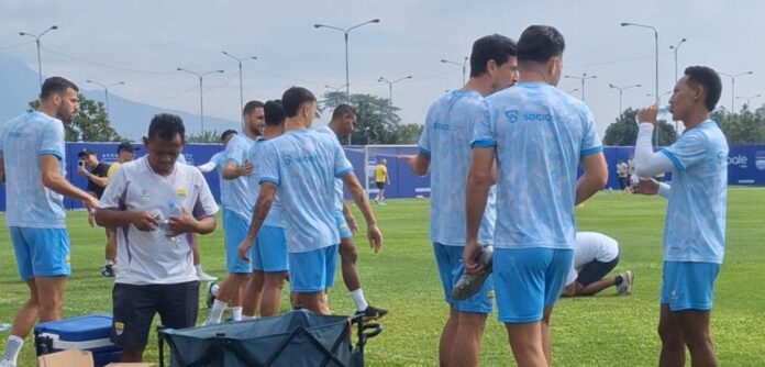 Dedi Kusnandar persib fokusjabar.id