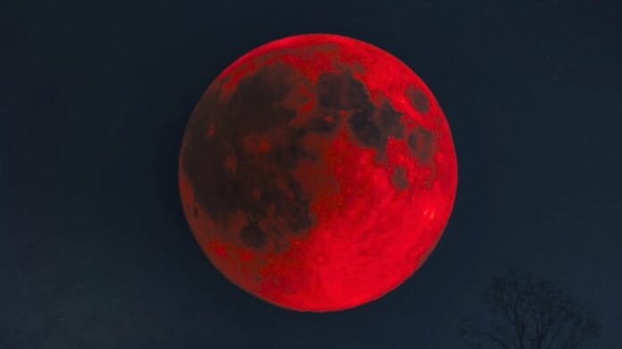 Fenomena Blood Moon Jawa Barat@fokusjabar.id