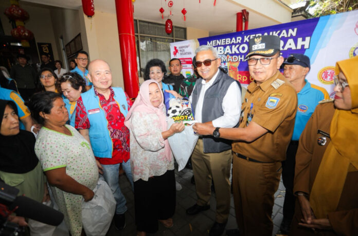 Pemkot Bandung Distribusikan 12.000 Paket Sembako, Awasi Potensi Penimbunan Barang Bandung, FOKUSJabar.id