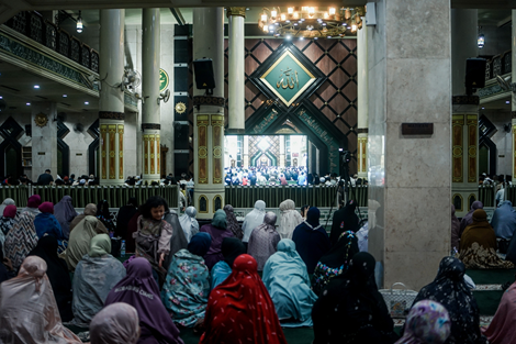 Peringatan Nuzulul Qur’an di Ciamis, Bupati Herdiat Ajak Warga Jadikan Al-Qur’an Pedoman Hidup