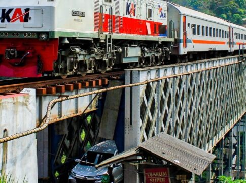 Jembatan Cirahong PT KAI fokusjabar.id
