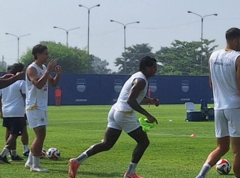 Bojan Hodak Dewa fokusjabar.id