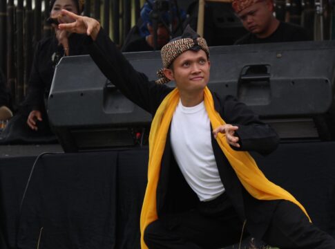 Festival Seni Budaya dan Wisata Pantai Sayang Heulang fokusjabar.id