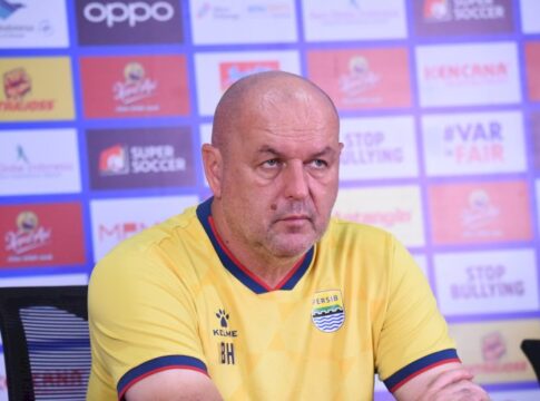 Bojan Hodak Dewa United fokusjabar.id