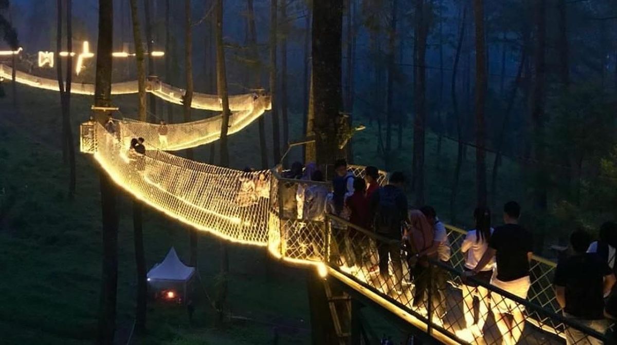 10 Wisata Alam Viral di Jawa Barat yang Wajib Masuk Daftar Liburan