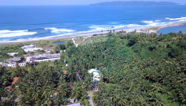 Poto; Pantai Lembah Putri Pangandaran di Desa Putra Pinggan dilihat menggunakan drone (istimewa). Pangandaran, FOKUSJabar.id