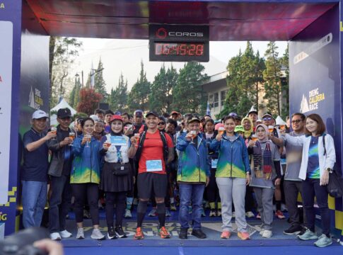 Dieng Caldera Race 2026 Berlangsung Sukses, Ribuan Pelari Taklukkan Dataran Tinggi Dieng Bersama bank bjb