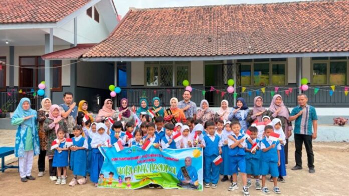 Bunda EL Imbau Sinergi Orang Tua dan Sekolah demi Tumbuh Kembang Anak pada HAN 2026 Bunda EL Imbau Sinergi Orang Tua dan Sekolah demi Tumbuh Kembang Anak pada HAN 2026