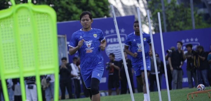 adam alis adam alis persib bandung fokusjabar.id
