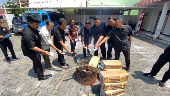 Disdukcapil Garut e-KTP fokusjabar.id