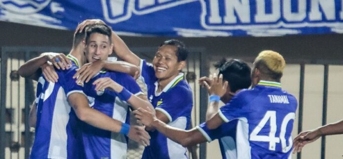8c30c8a2-43ce-44e0-b3fc-ecf542788f71 Persib semifinal fokusjabar.id