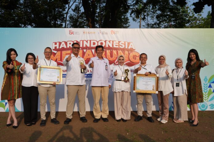 bank bjb Raih Dua Penghargaan OJK di Puncak Hari Indonesia Menabung 2026 bank bjb Raih Dua Penghargaan OJK di Puncak Hari Indonesia Menabung 2026