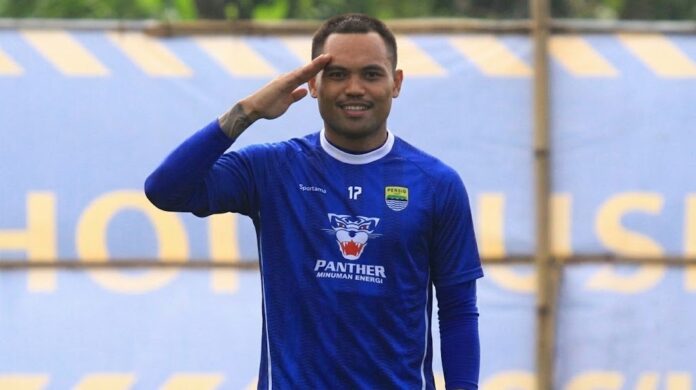 b441d2e6-9a72-4ae0-97c1-23d206fa3b2a saddil Ramdani persib fokusjabar.id