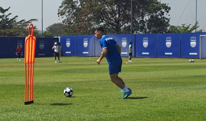 latihansabtu_pandu_1787384451489290643 persib bandung fokusjabar.id