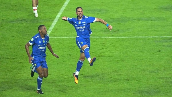 Gelandang Persib Bandung, Luciano Guaycochea, (Foto: WEB) PERSIB, FOKUSjabar.id