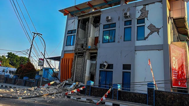 gempa bumi NTT fokusjabar.id