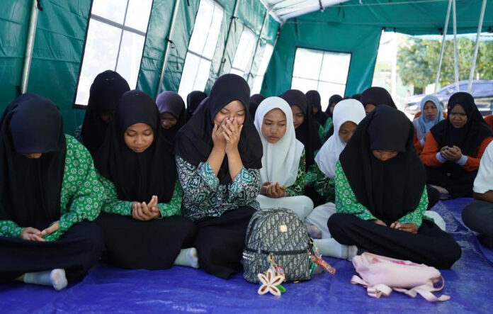 madrasah terdampak gempa NTT fokusjabar.id