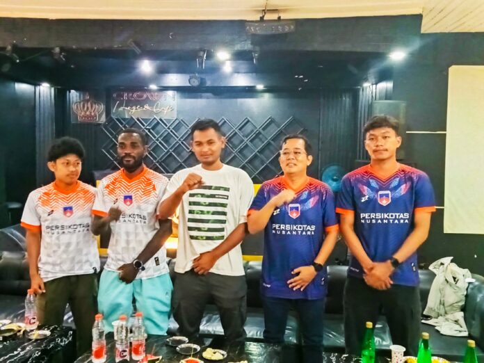 persikotas FC