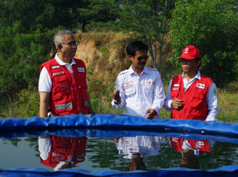 PMI Bekasi air bersih fokusjabar.id